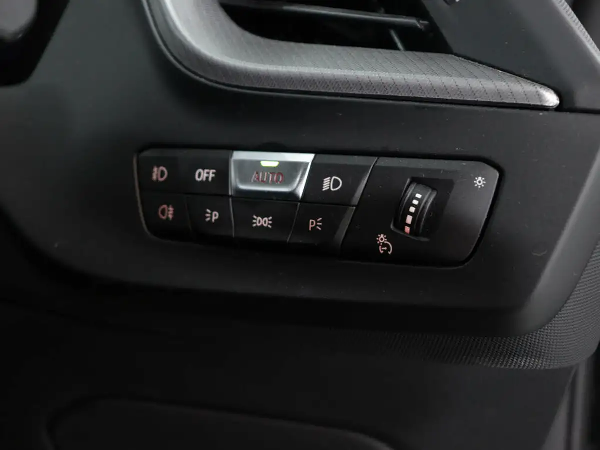 2022-bmw-2-series-15-218i-sport-lcp-coupe-4d-dct-big-38