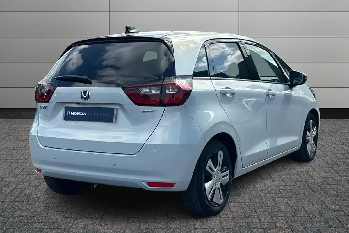 2022-honda-jazz-15-i-mmd-ex-107ps-big-11