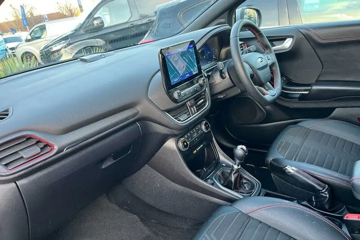 2022-ford-puma-suv-10-st-line-x-125ps-big-17