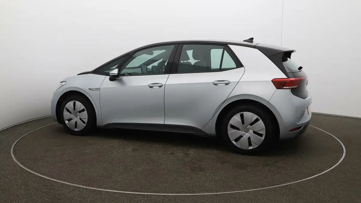 2020-volkswagen-id3-e-life-big-47
