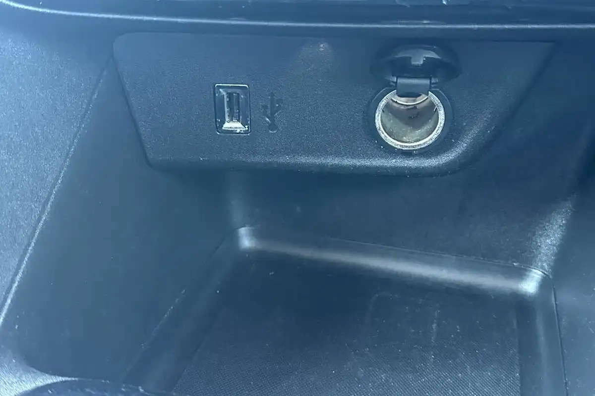 2021-vauxhall-corsa-e-elite-nav-big-26