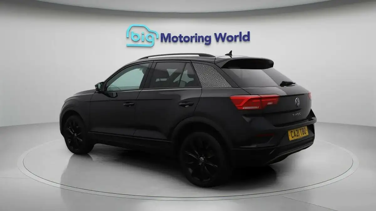 2021-volkswagen-t-roc-15-tsi-black-edition-dsg-big-5