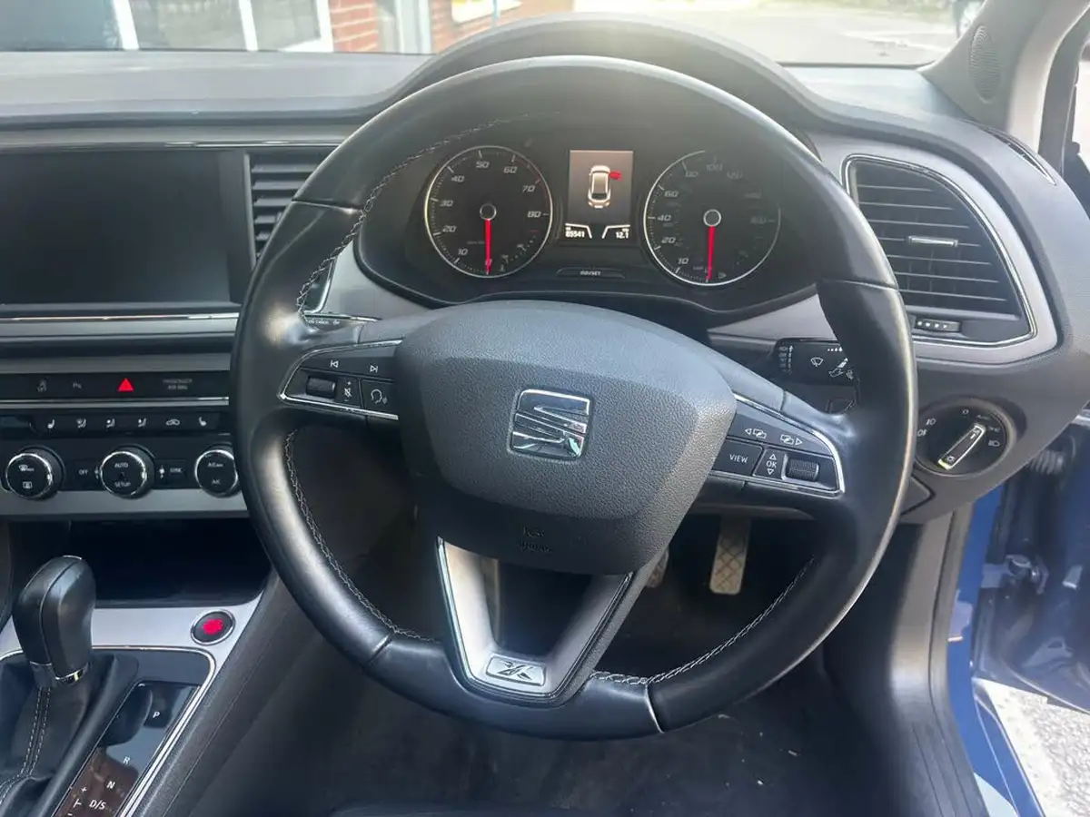 2018-seat-leon-14-ecotsi-xcellence-technology-estate-dsg-big-16