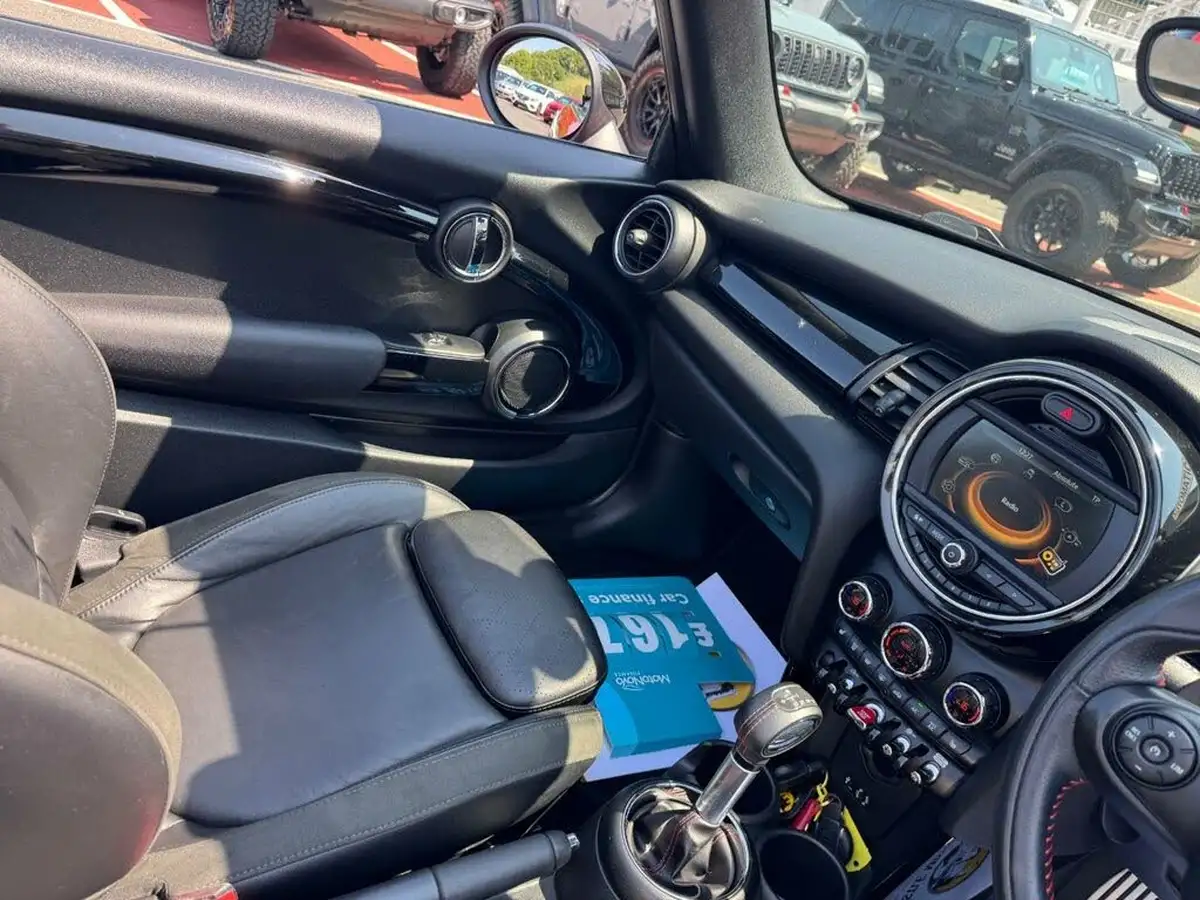 2017-mini-cooper-20-cooper-s-ss-convertible-2d-auto-big-10