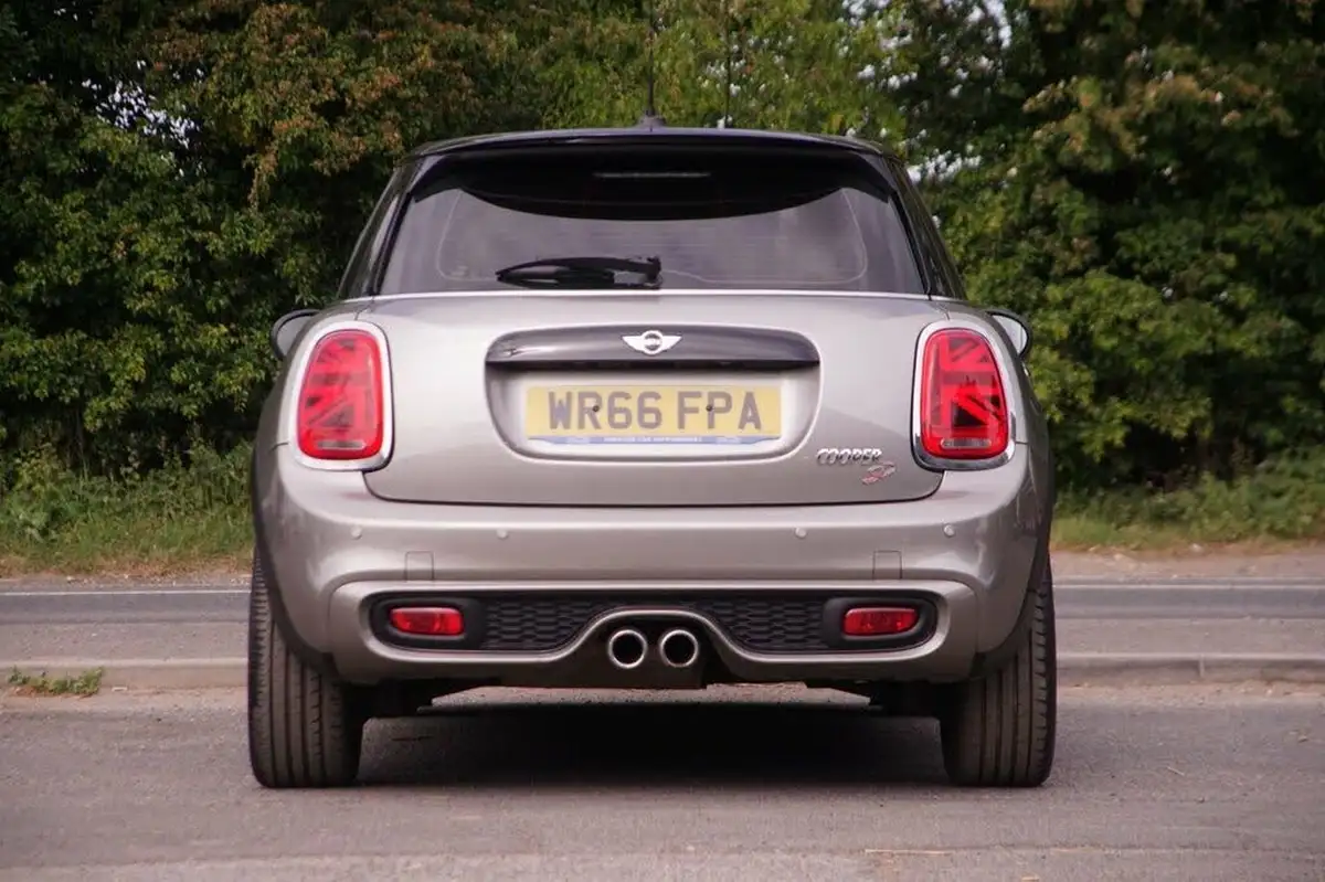 2016-mini-cooper-20td-cooper-sd-170bhp-ss-hatchback-5d-big-4