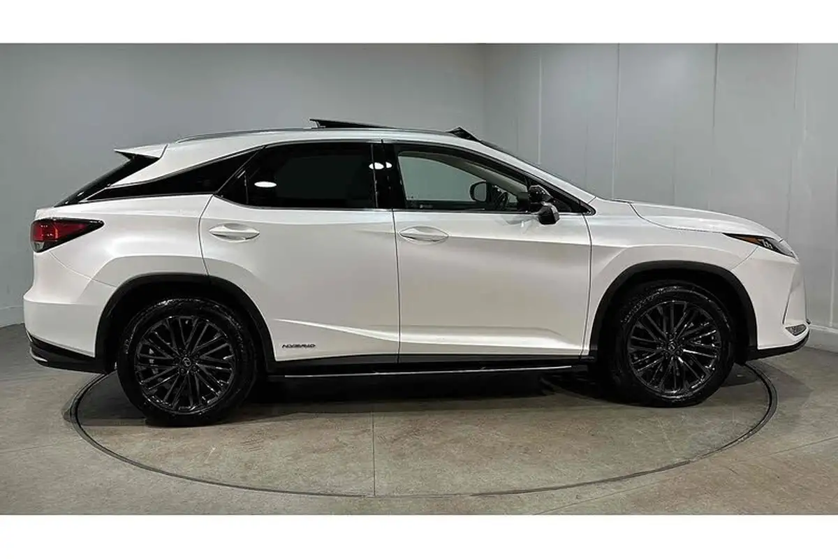 2022-lexus-rx-450h-35-rx-big-4