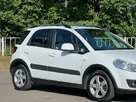 2011-suzuki-sx4-16-sz5-small-14