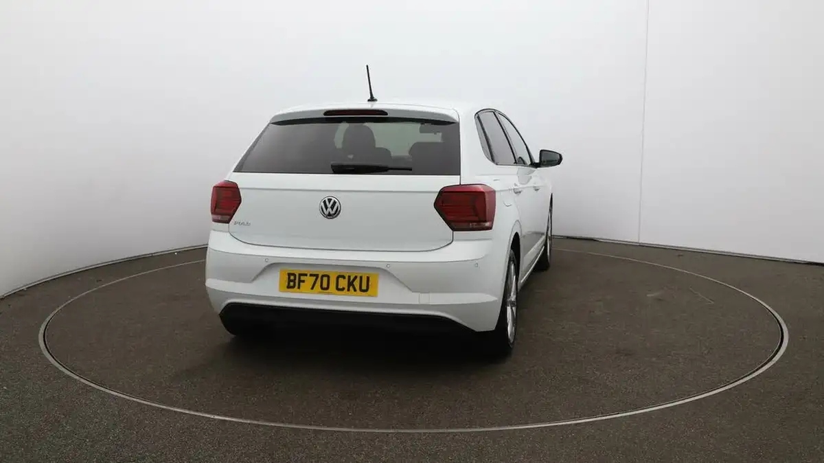 2020-volkswagen-polo-10-tsi-match-big-49