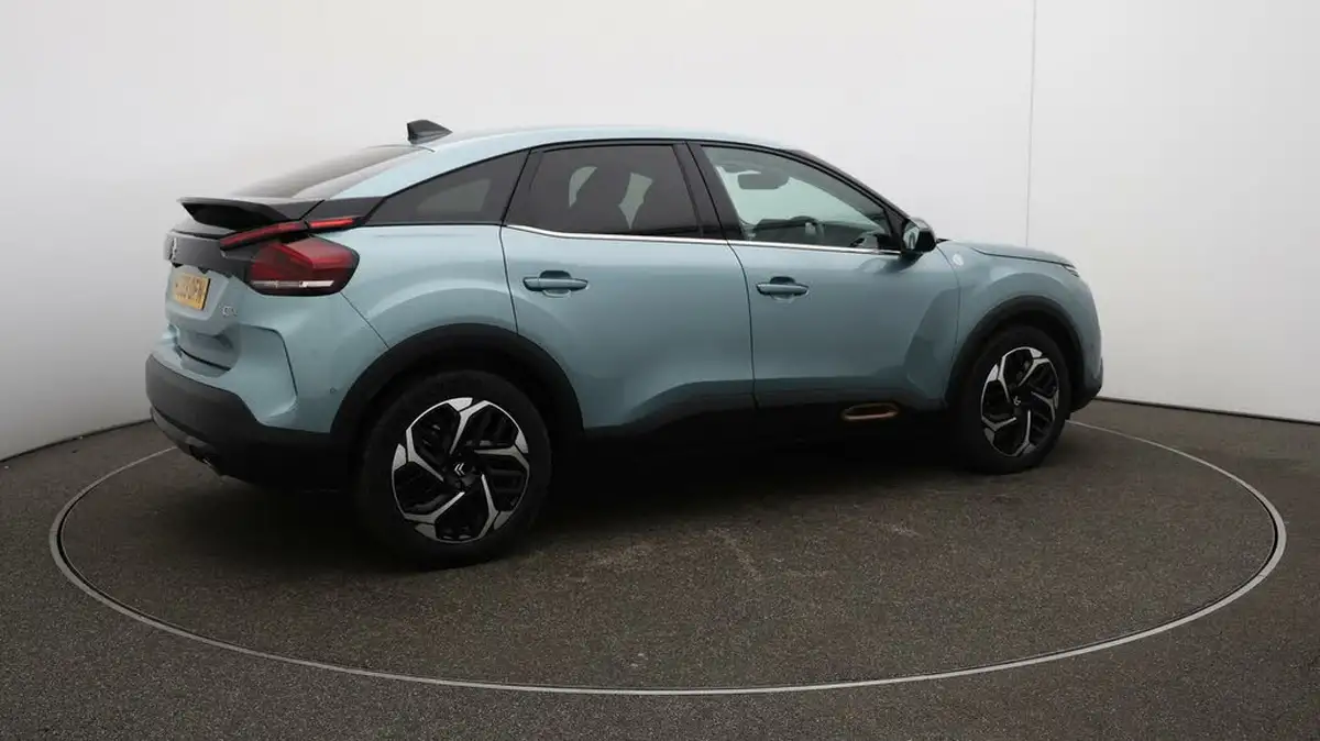 2023-citroen-c4-12-puretech-c-series-edition-eat8-big-51