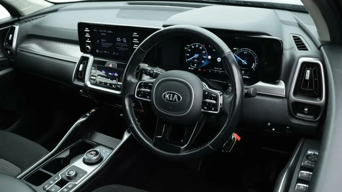 2021-kia-sorento-16-t-gdi-2-phev-big-9