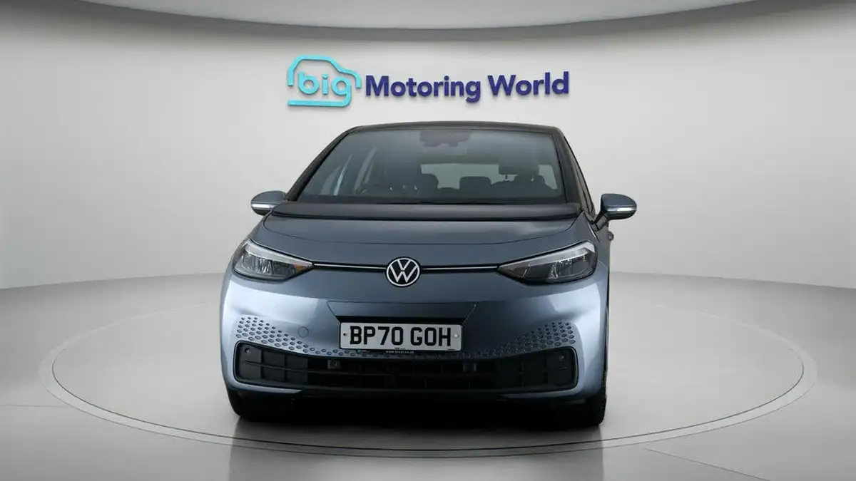 2020-volkswagen-id3-e-life-big-1