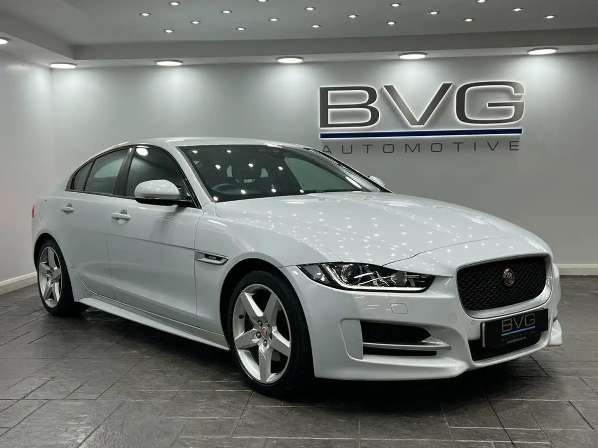 2015-jaguar-xe-20td-r-sport-180ps-auto-big-3