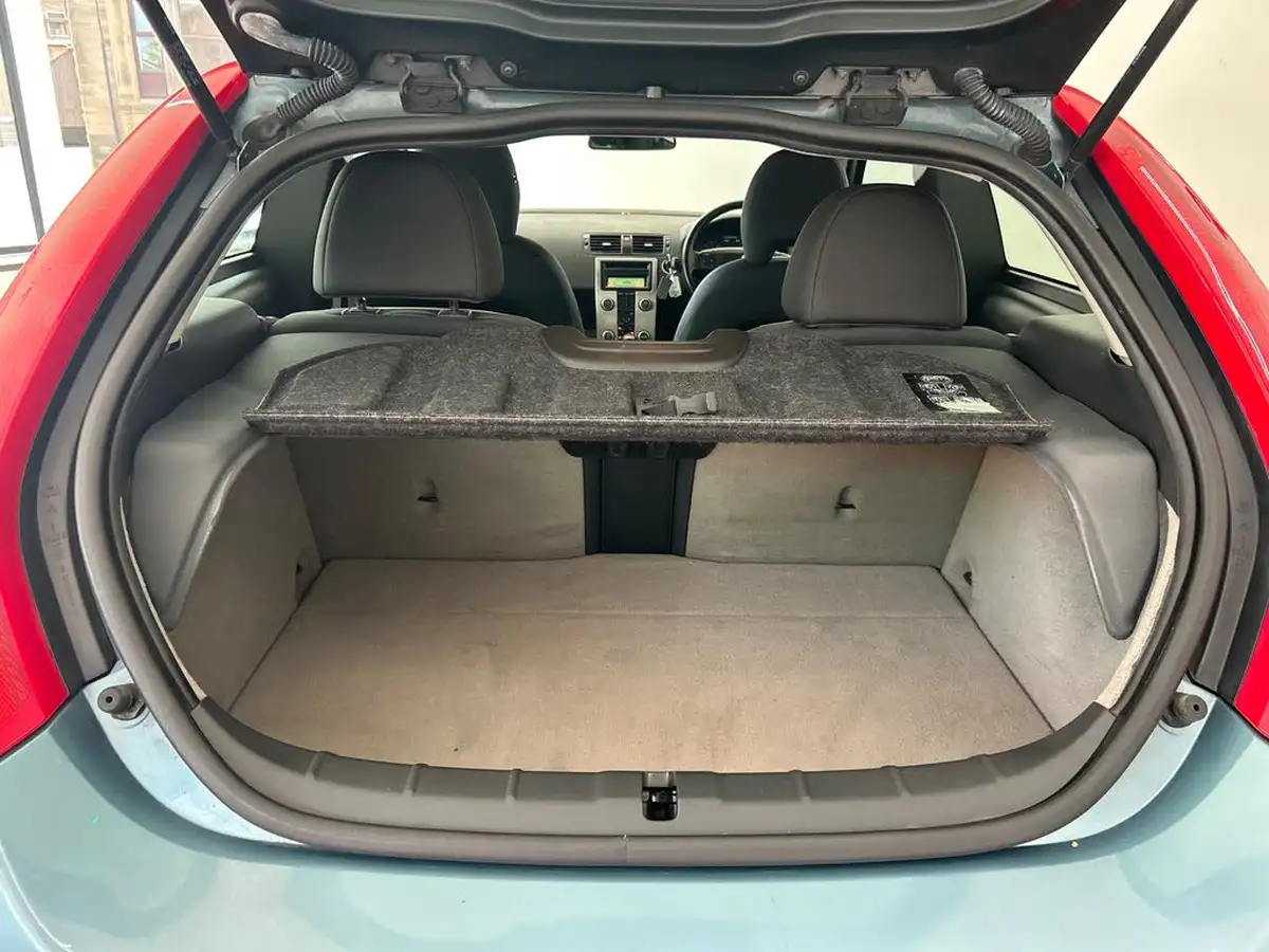 2008-volvo-c30-20td-se-powershift-big-14