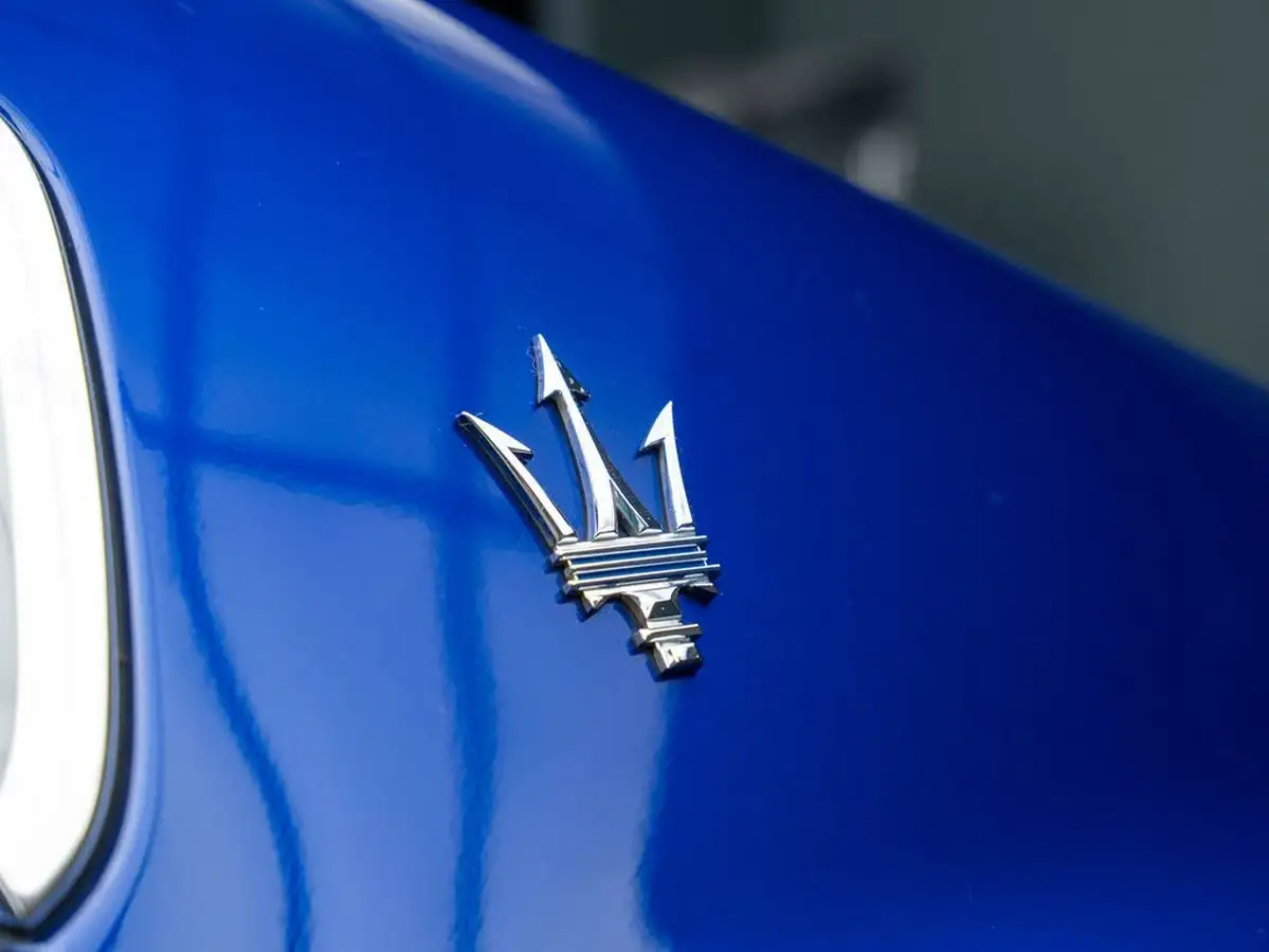 2022-maserati-ghibli-20-gt-1998cc-big-24