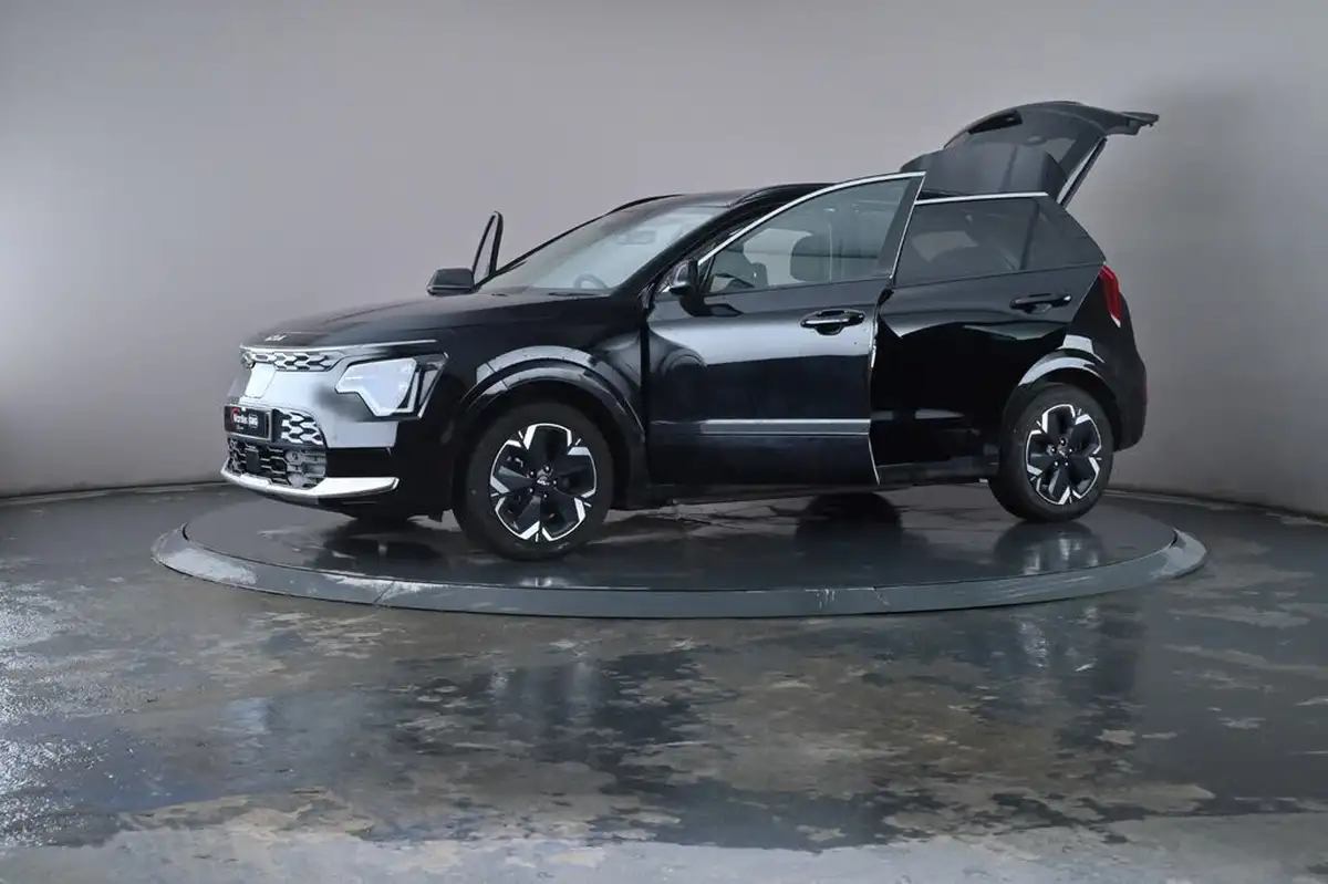 2023-kia-niro-ev-e-4-big-47