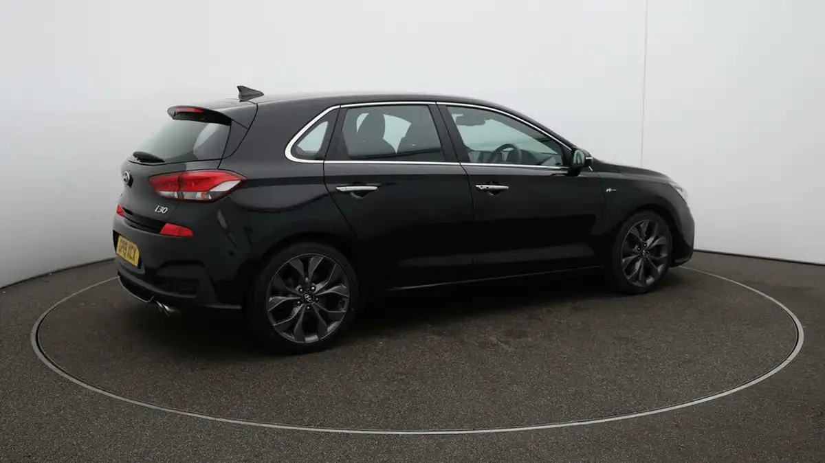 2019-hyundai-i30-14-t-gdi-n-line-hatchback-big-54