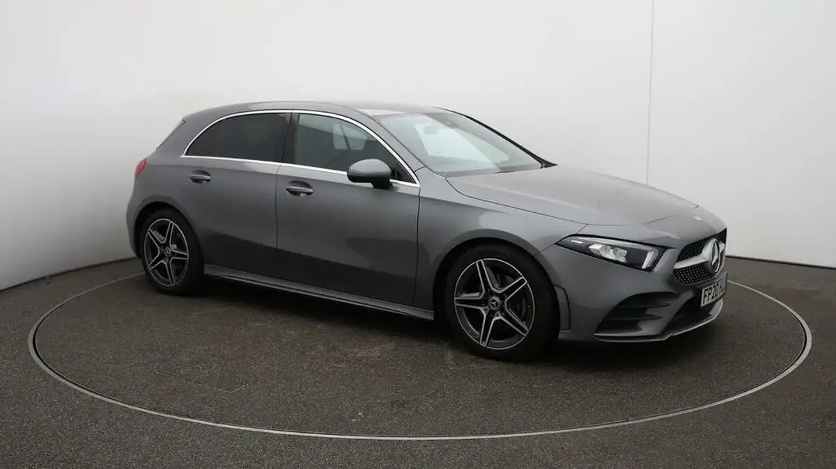 2020-mercedes-benz-a-class-20d-a200d-amg-line-hatchback-5d-big-42