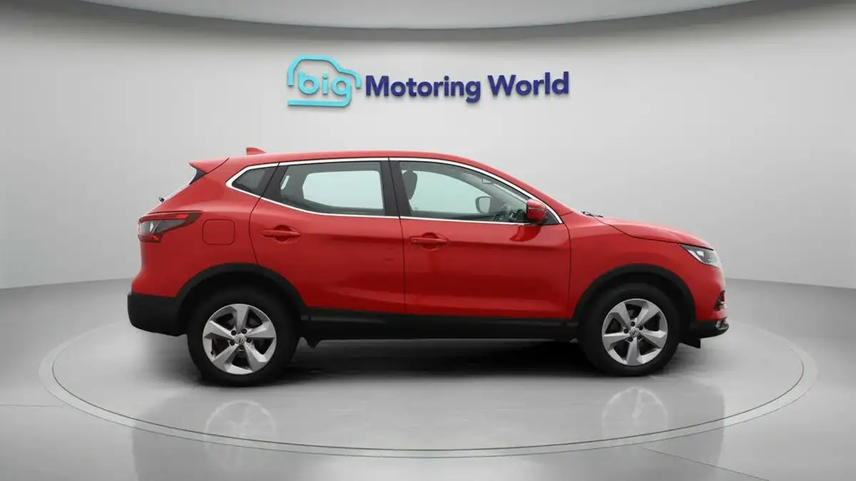 2020-nissan-qashqai-13-dig-t-acenta-premium-140ps-big-8