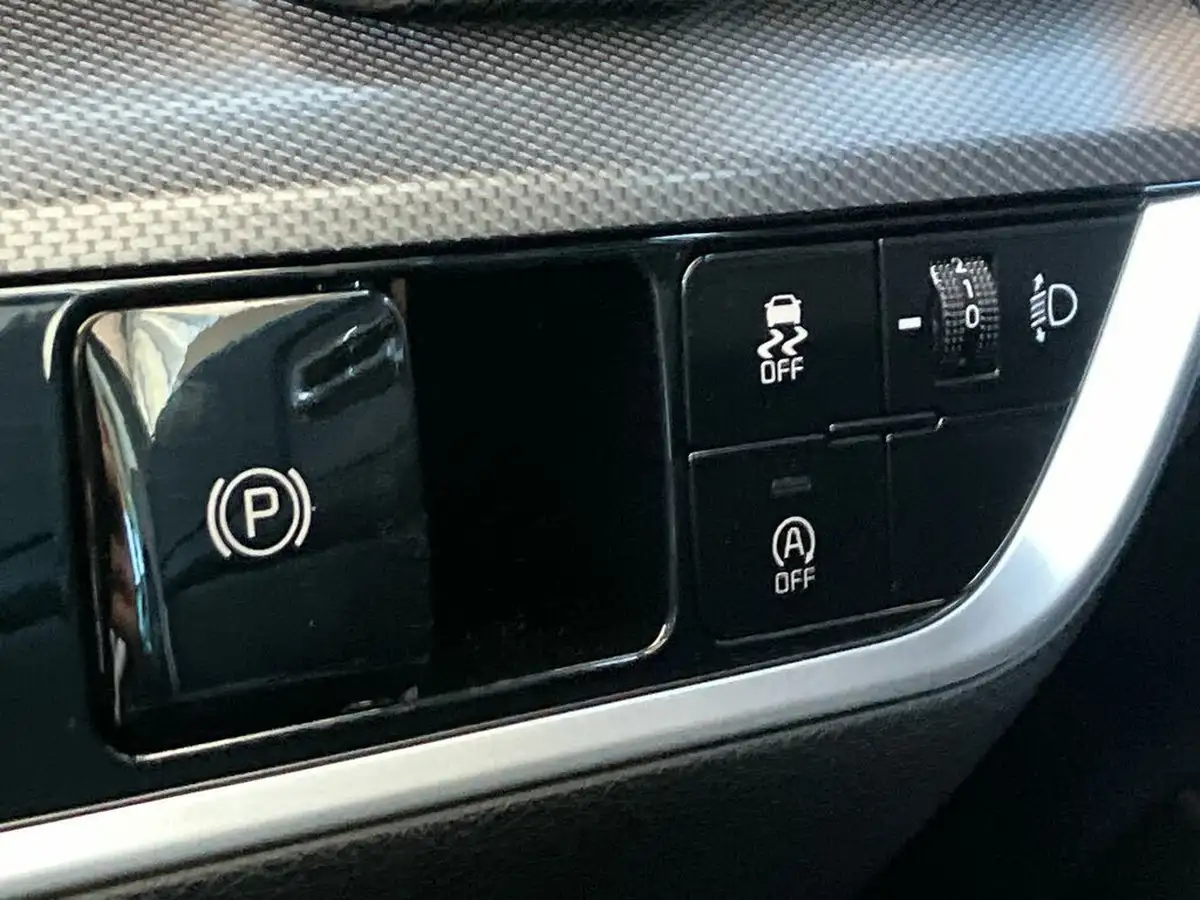2024-kia-sportage-16-t-gdi-3-157bhp-48v-big-39