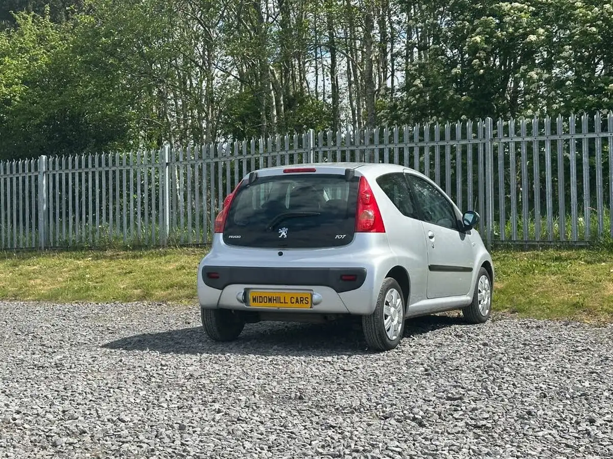 2009-peugeot-107-10-urban-12v-3d-big-5
