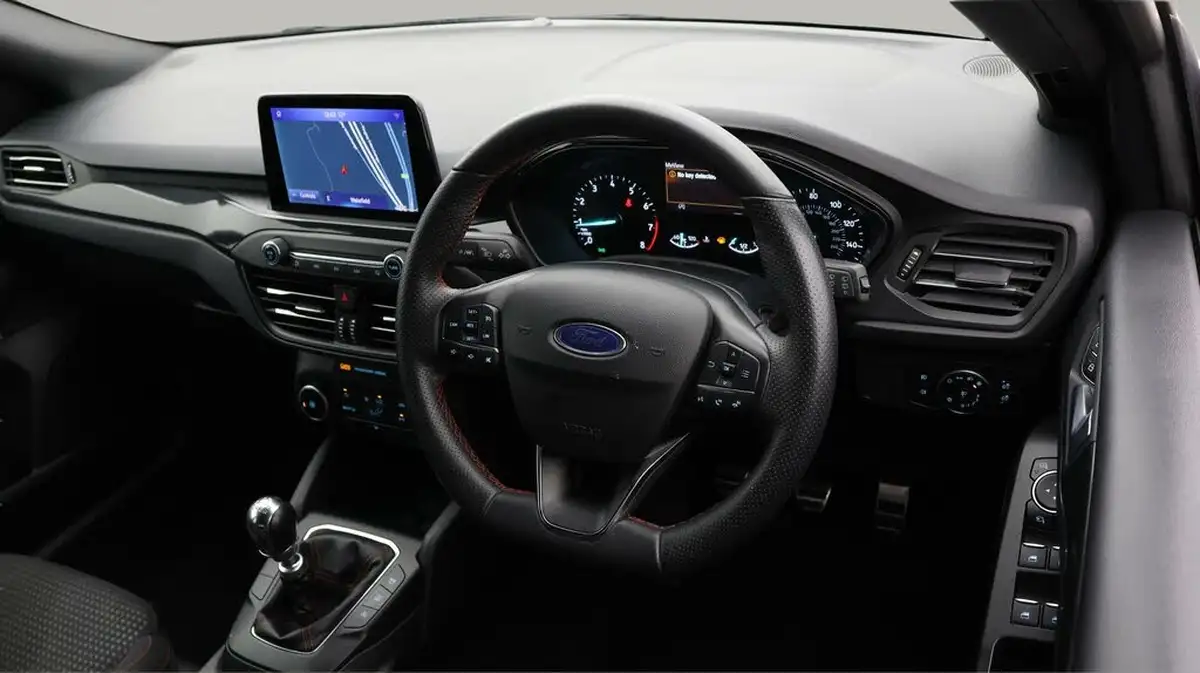 2021-ford-focus-10t-st-line-edition-125ps-hatchback-big-8
