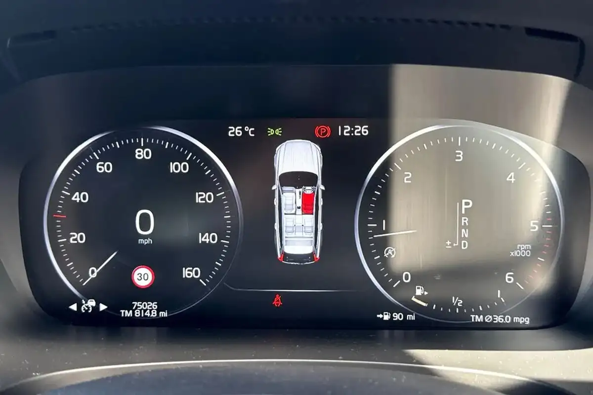 2018-volvo-v90-20td-d5-r-design-4x4-big-56