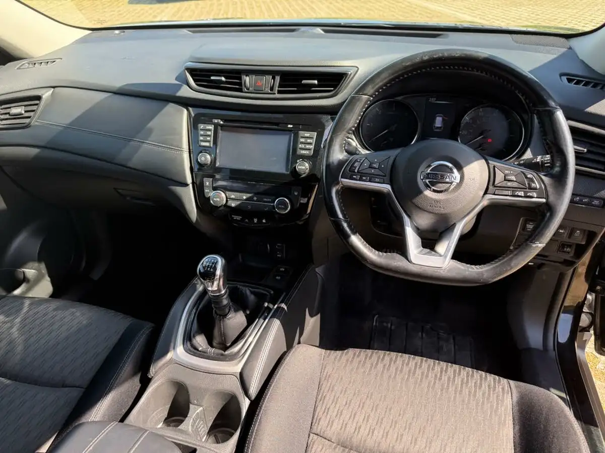 2017-nissan-x-trail-16dci-n-connecta-big-23