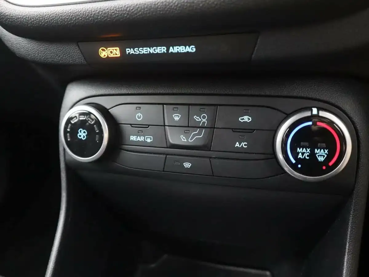 2020-ford-fiesta-10t-st-line-edition-95ps-5d-big-31