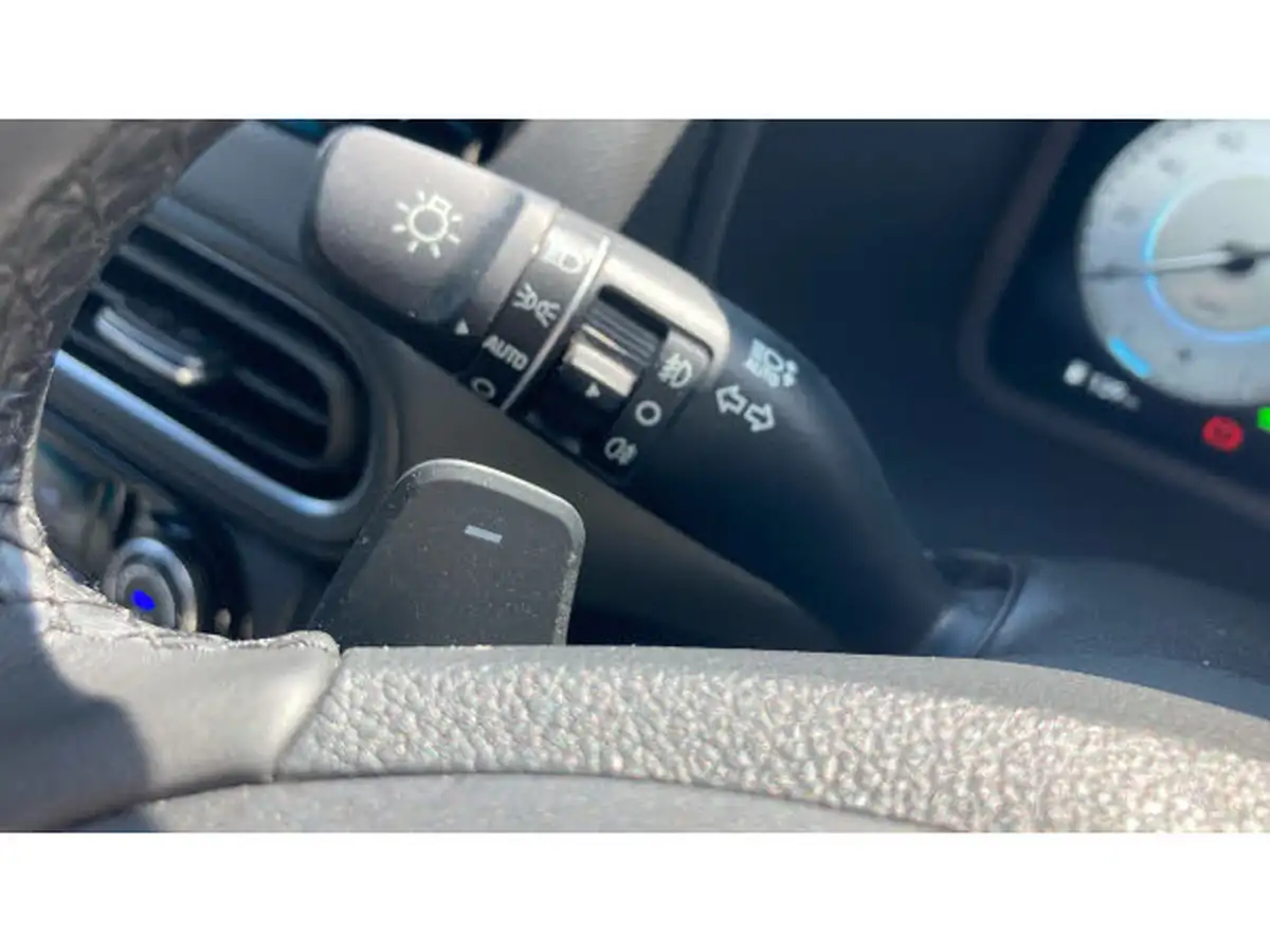 2023-hyundai-kona-16-gdi-ultimate-big-39