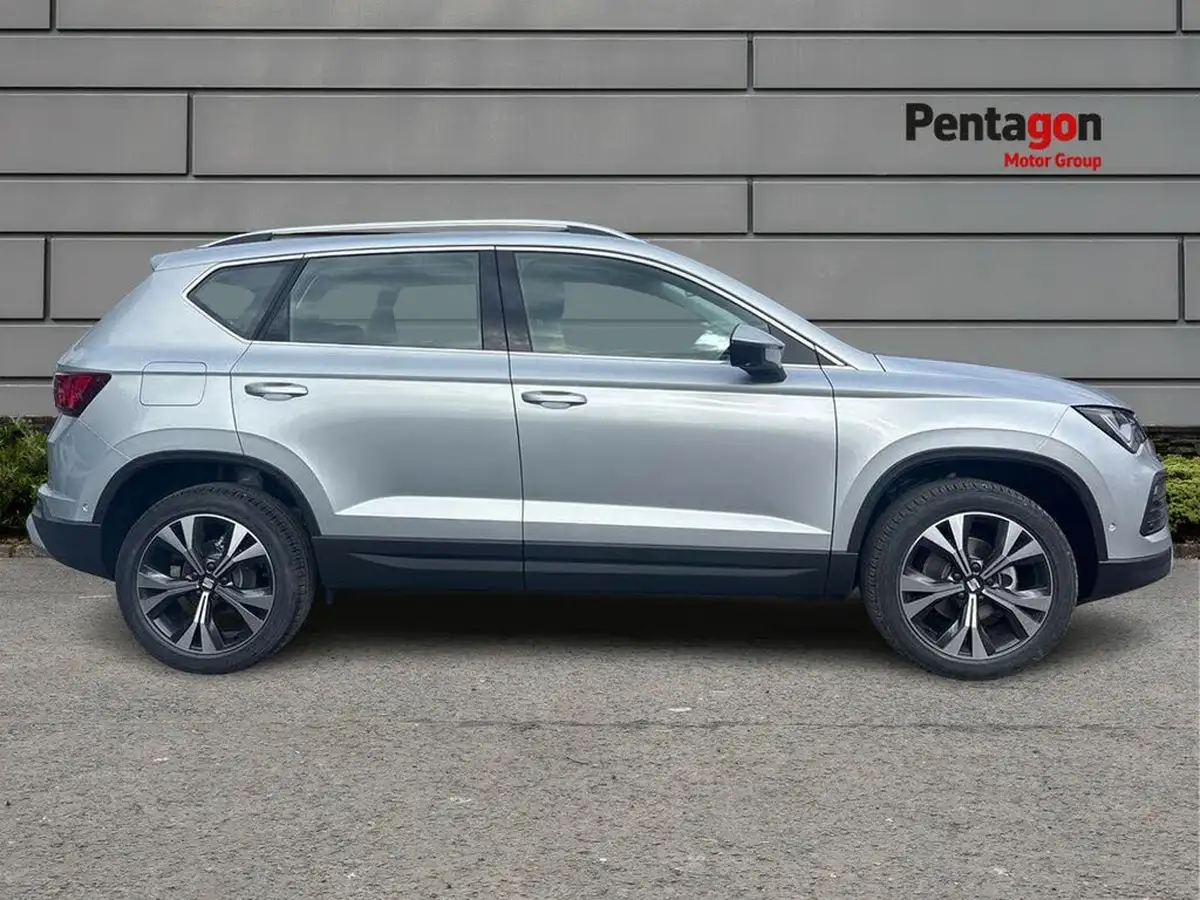 2025-seat-ateca-15-ecotsi-se-technology-dsg-big-13