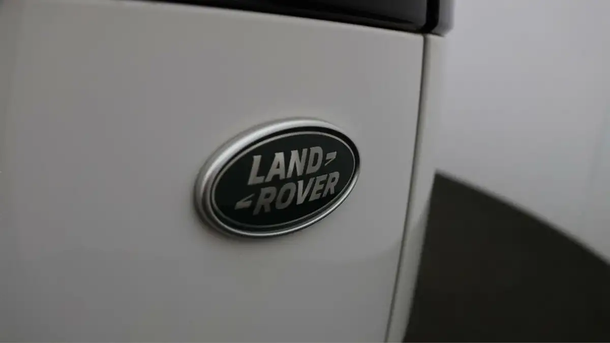 2022-land-rover-range-rover-velar-20-d200-r-dynamic-se-big-20