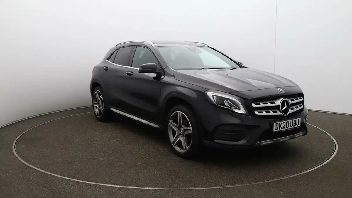2020-mercedes-benz-gla-class-16-gla-200-amg-line-edition-plus-7g-dct-big-38