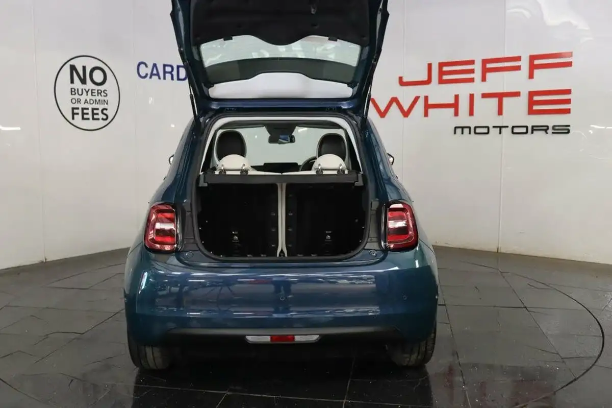 2021-fiat-500-e-la-prima-big-23