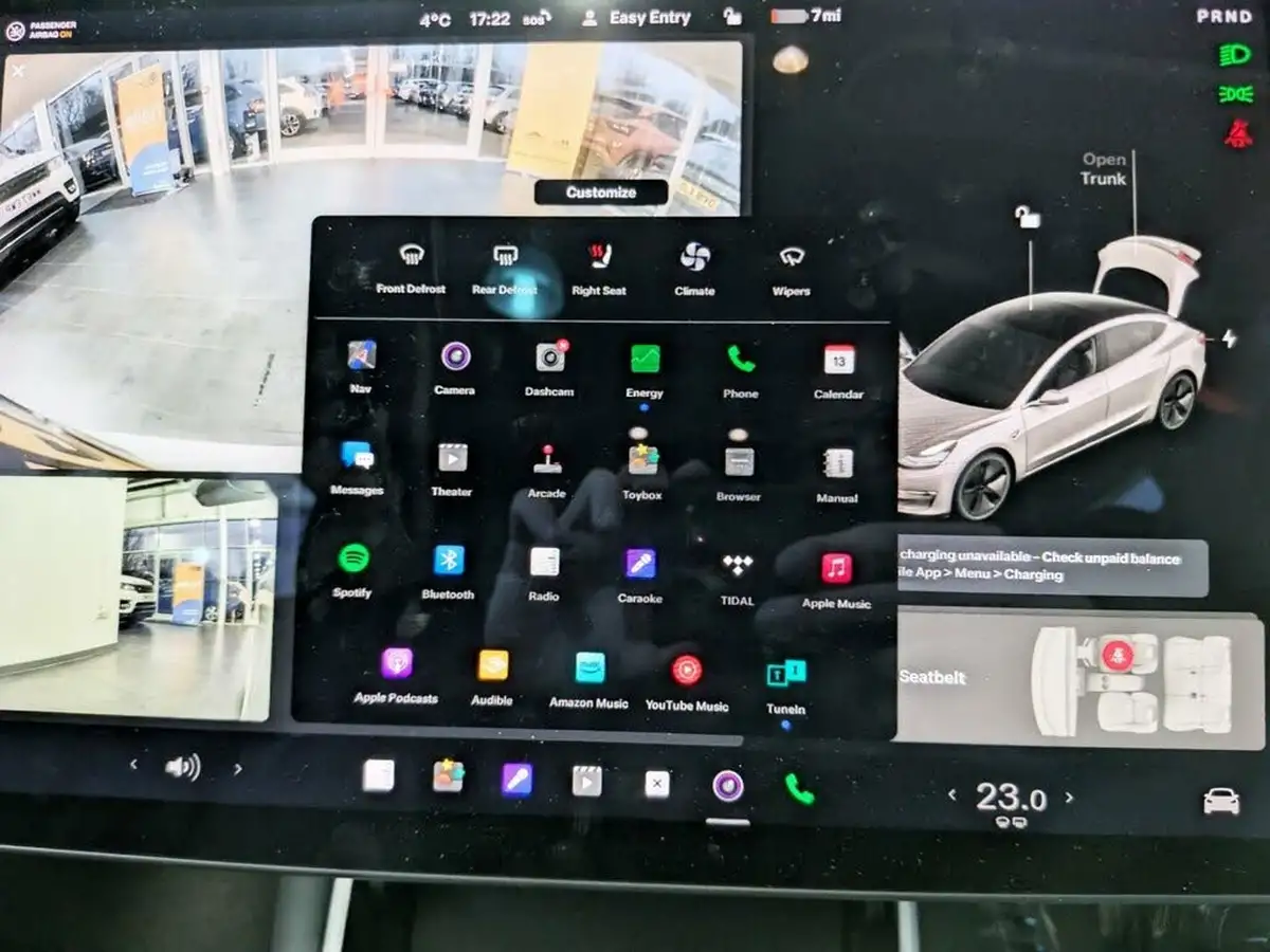 2020-tesla-model-3-e-long-range-big-19