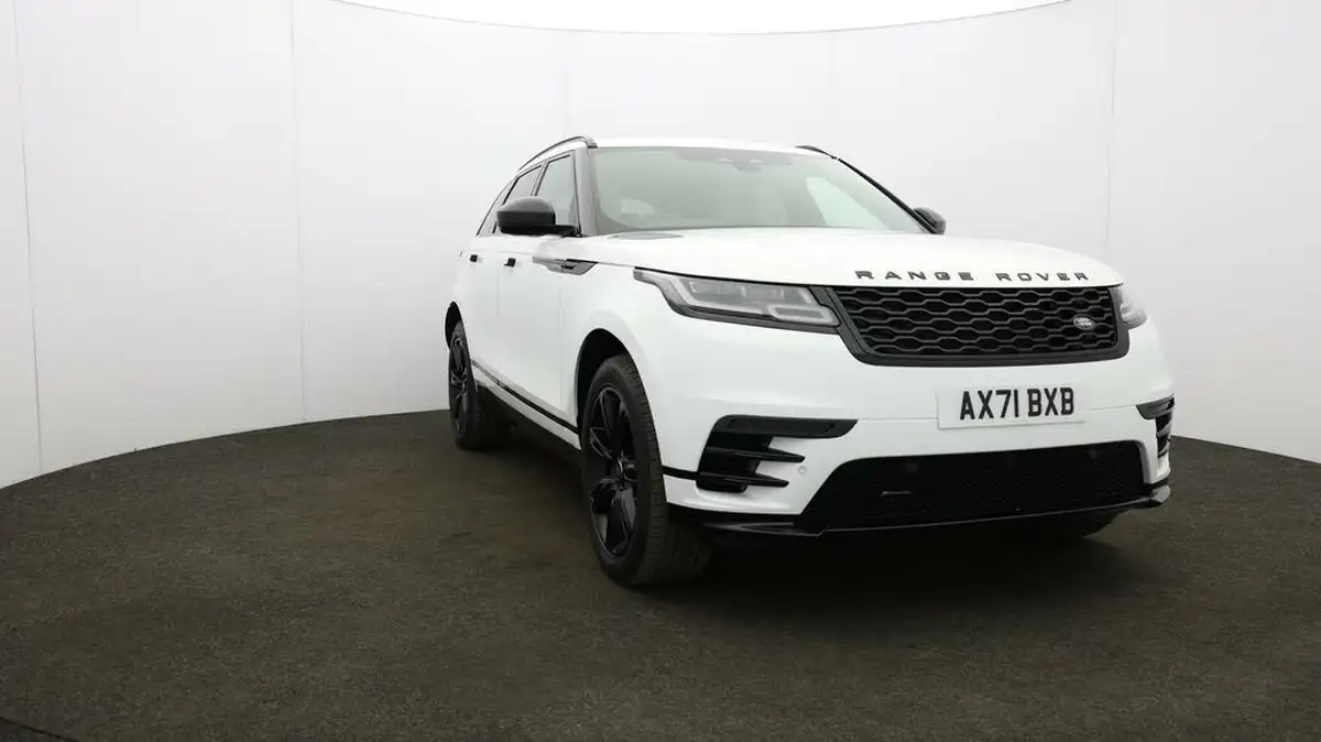 2022-land-rover-range-rover-velar-20-d200-r-dynamic-se-big-44