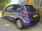 2016-peugeot-208-12-puretech-allure-82bhp-3d-small-13