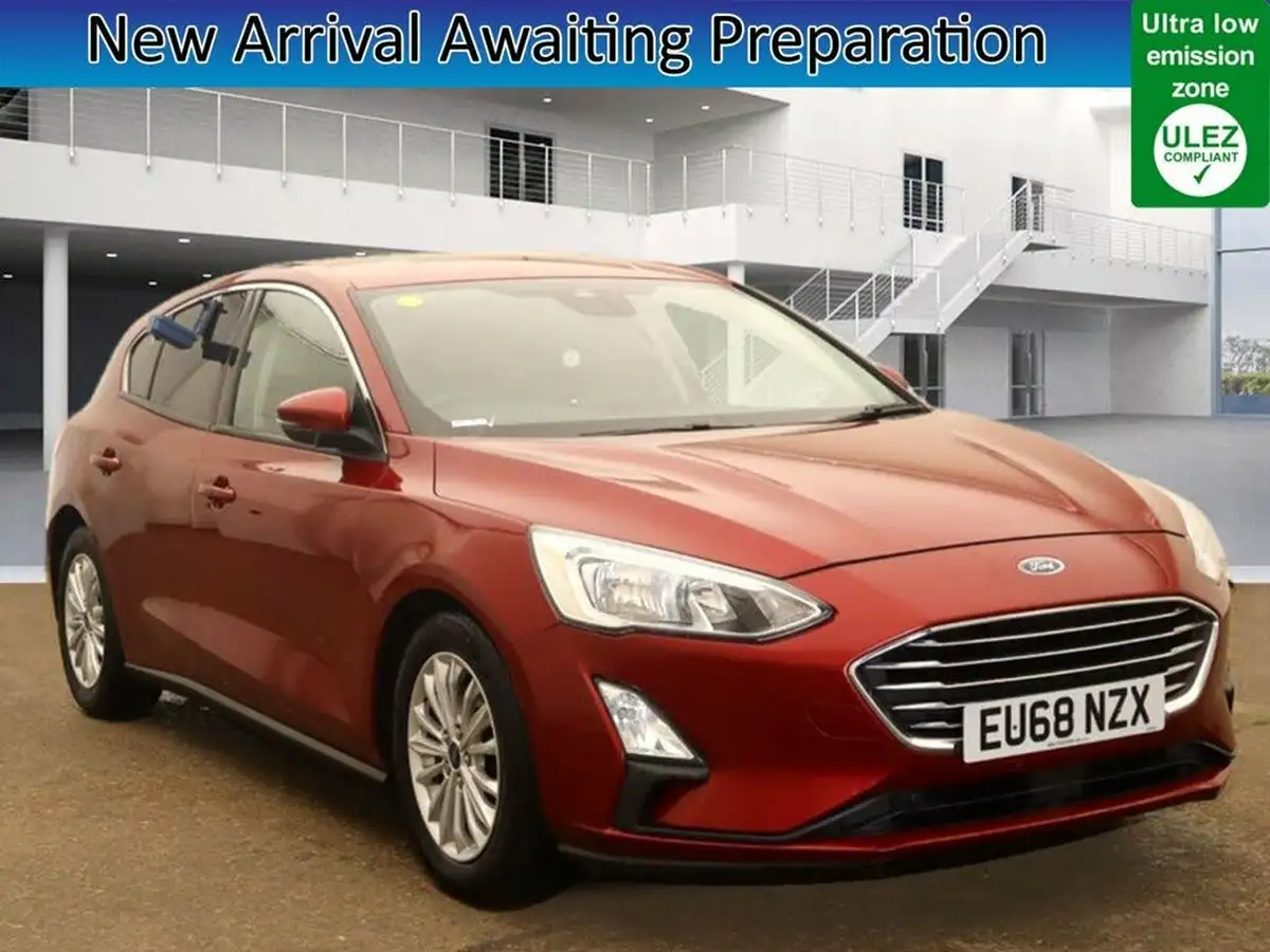 2018-ford-focus-20-titanium-hatchback-auto-big-0