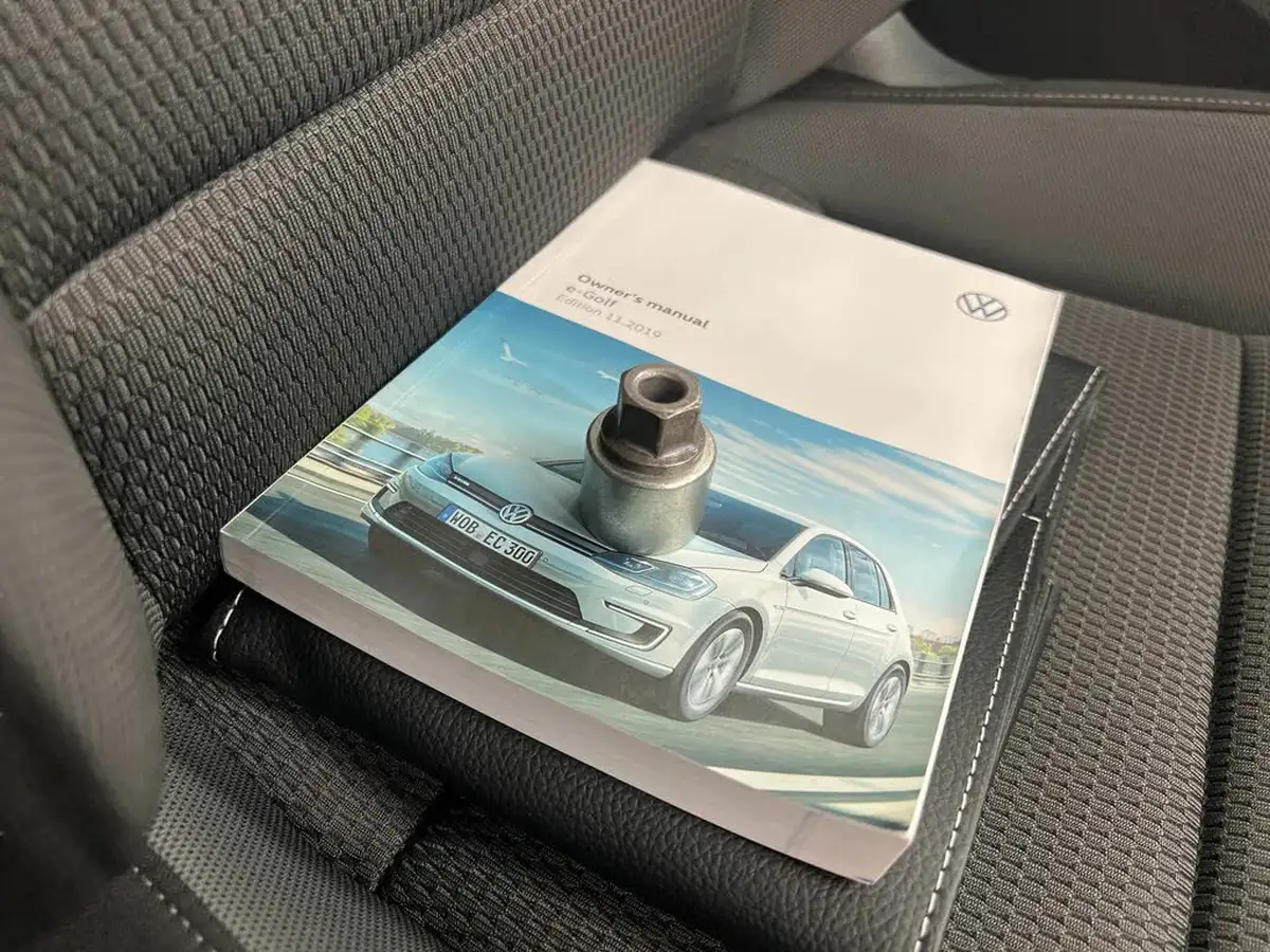 2020-volkswagen-golf-e-e-golf-big-36