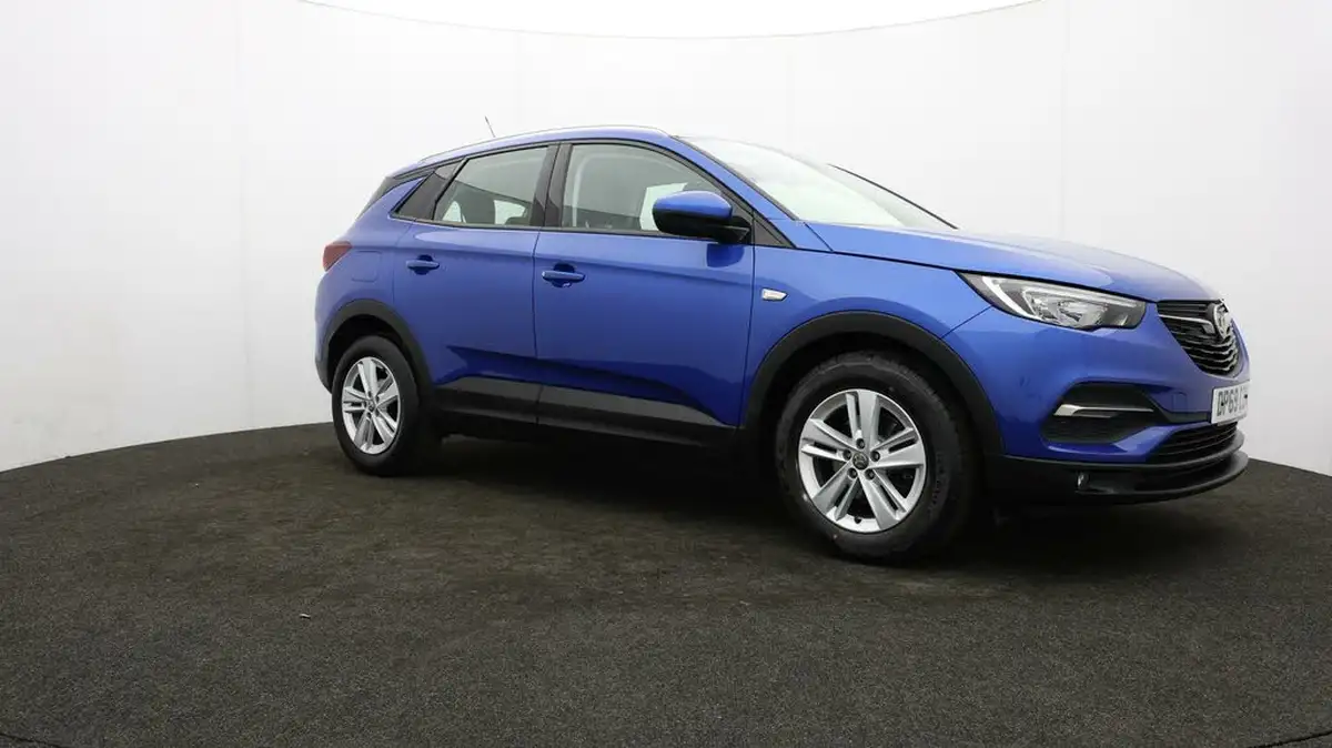 2020-vauxhall-grandland-x-15td-se-big-43