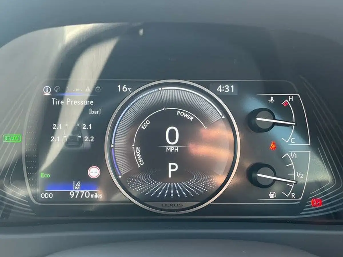 2023-lexus-ux-250h-20-f-sport-design-big-27