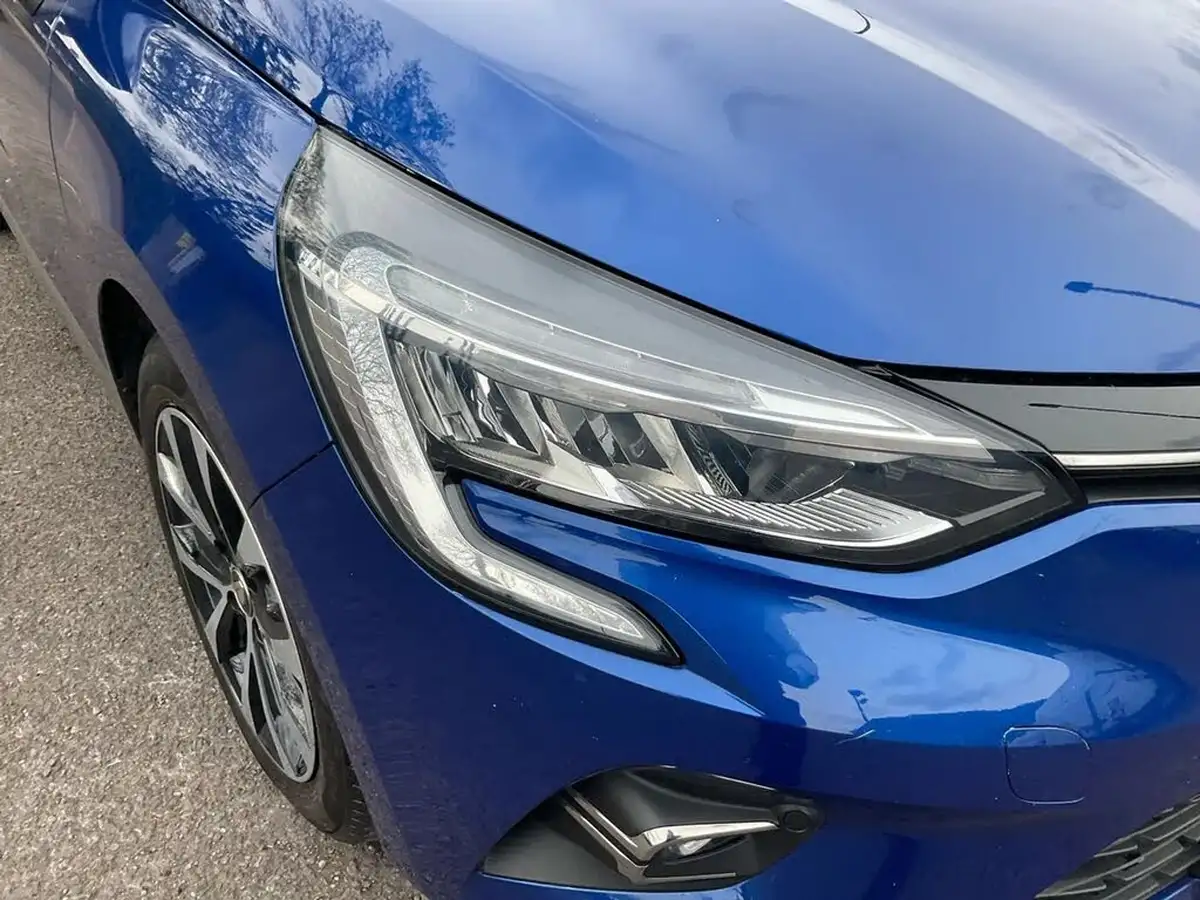 2020-renault-clio-10-sce-iconic-75bhp-big-16