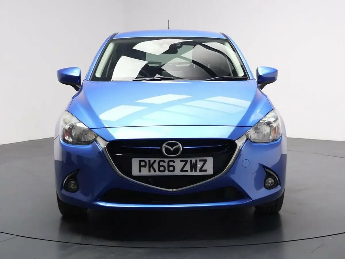 2016-mazda-mazda2-15td-sport-nav-big-4