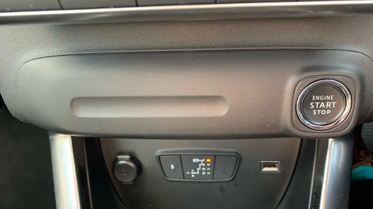 2022-citroen-c3-aircross-12-puretech-shine-plus-130ps-eat6-big-42