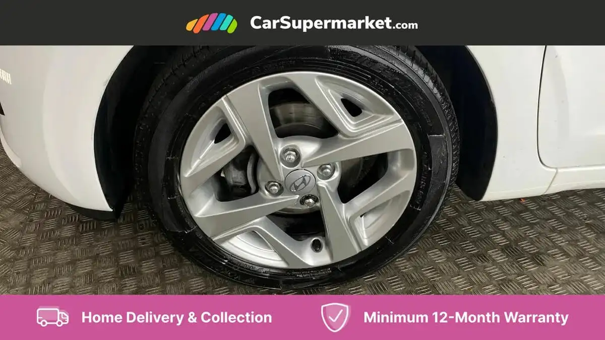 2022-hyundai-i10-12-se-connect-auto-big-18