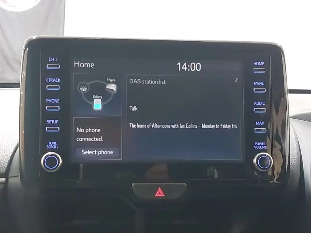 2023-toyota-yaris-cross-15-vvt-i-icon-big-9