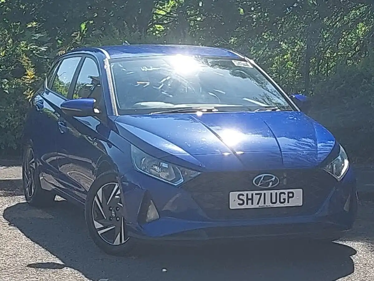2022-hyundai-i20-10-t-gdi-se-connect-eclutch-imt-big-0