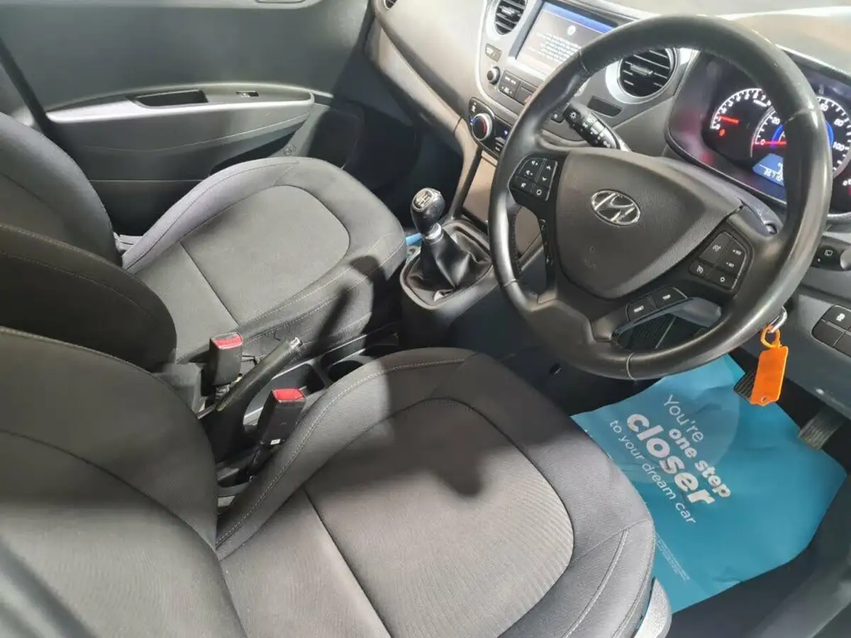 2019-hyundai-i10-10-premium-67ps-big-5