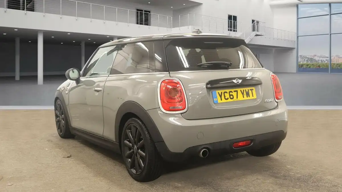 2017-mini-cooper-15-cooper-ss-hatchback-3d-big-3