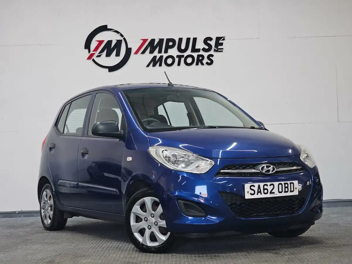 2012-hyundai-i10-12-classic-85bhp-big-0