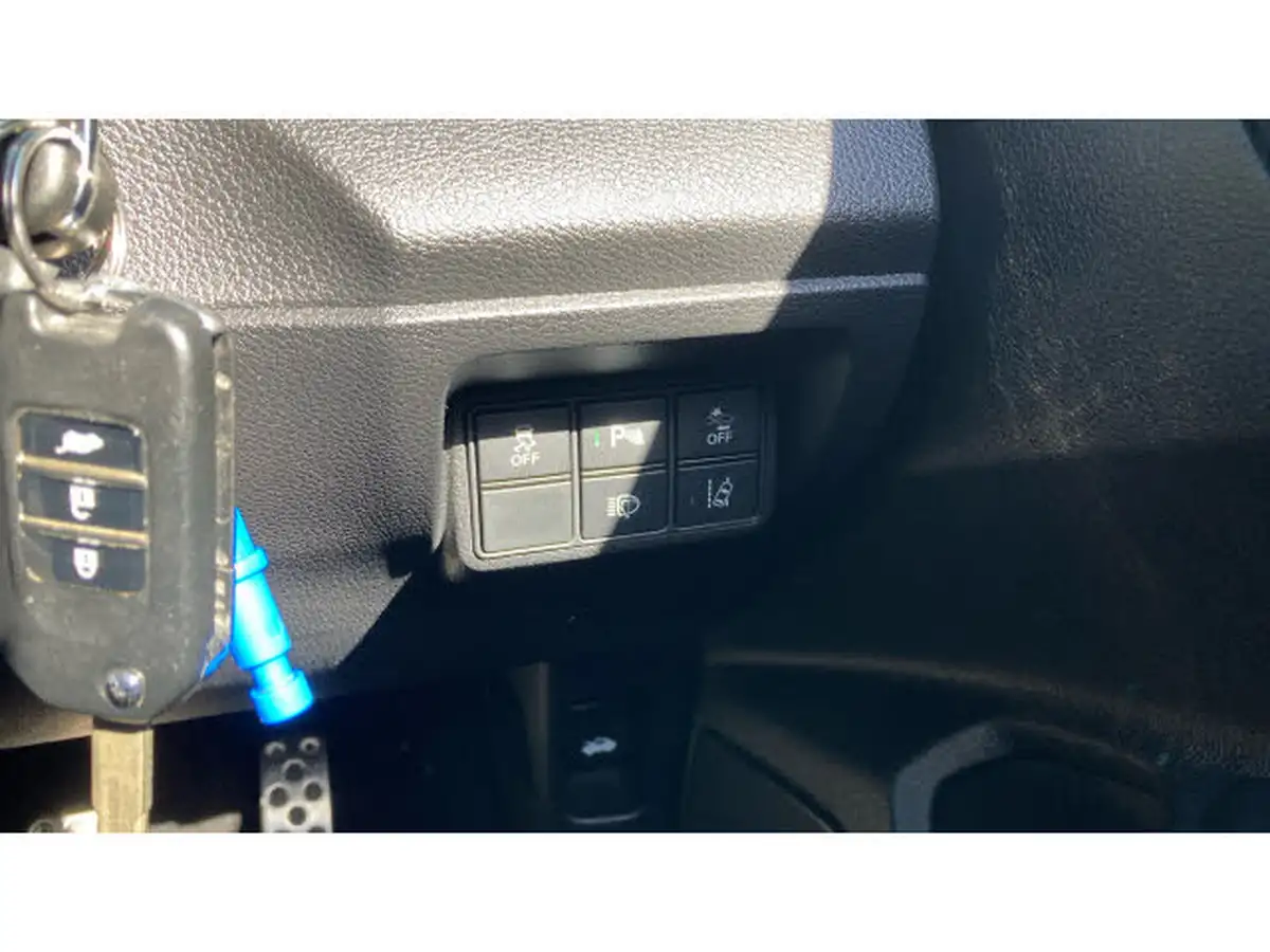 2021-honda-civic-15-vtec-turbo-sport-ss-big-25